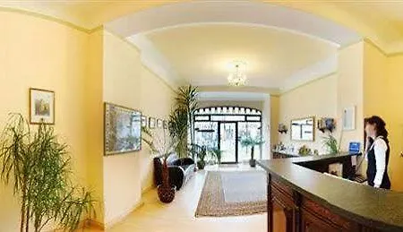 Hotel Apart Vivaldi 3*